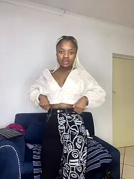 Webcam Model (Babyface201)  is live.Free join now!