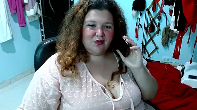 bbwsquirt from StripChat is inFreechat