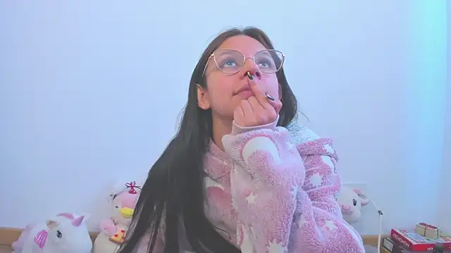 Webcam Model (Bonniepark)  is live.Free join now!