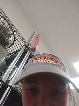 Webcam Model (ryder393)  is live.Free join now!