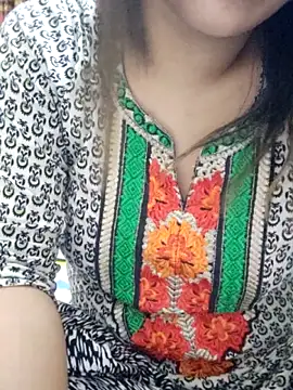 Webcam Model (Tanha18)  is live.Free join now!