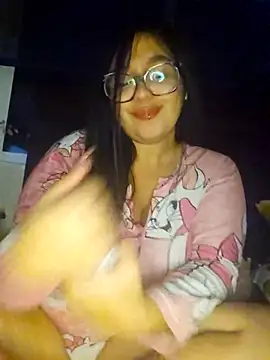 Webcam Model (Emma_spa69)  is live.Free join now!