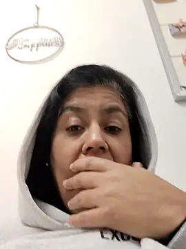 Webcam Model (Molly_newman6)  is live.Free join now!