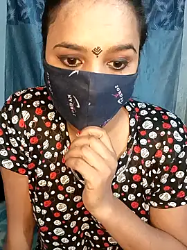 Webcam Model (CUTE-567)  is live.Free join now!