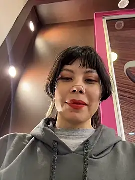 Webcam Model (EemaHaruki)  is live.Free join now!