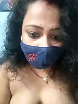 Webcam Model (Deliciouskimi)  is live.Free join now!