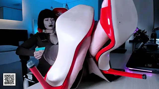 _Misha_Addams_ from StripChat is inFreechat