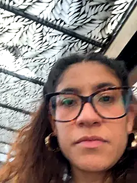 Webcam Model (ValeriEvan)  is live.Free join now!