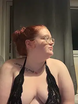 Webcam Model (AmberBliss-X)  is live.Free join now!