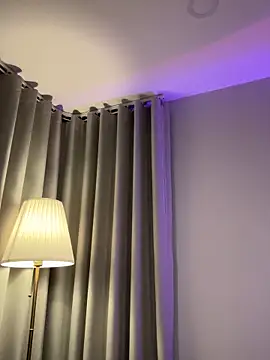 Webcam Model (AnnaCastillo_)  is live.Free join now!