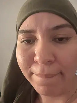 Webcam Model (MatchedEyebrow)  is live.Free join now!