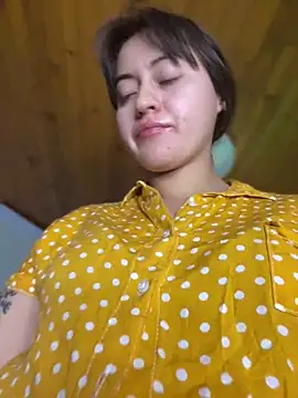 Webcam Model (Camila_pinkk)  is live.Free join now!