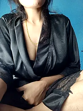 Webcam Model (Saniya76)  is live.Free join now!