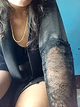 Webcam Model (Saniya76)  is live.Free join now!