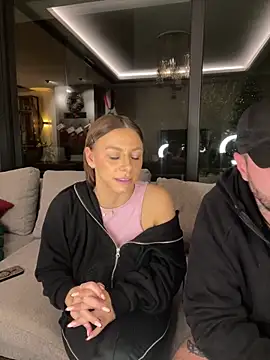 SexOnMyLvL Live Webcam on Stripchat