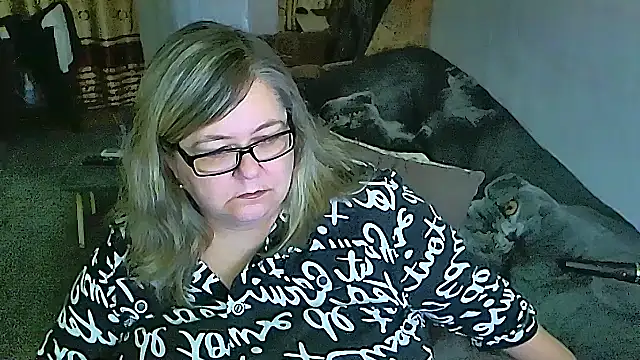 sex2 - Sex2's free webcam - UK Sex Cams