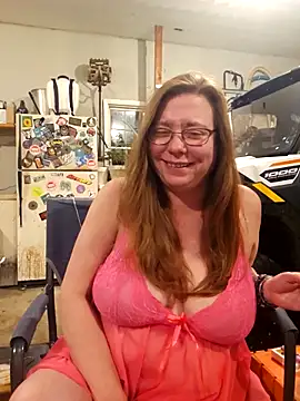 msshelby40 - MsShelby40's free webcam - UK Sex Cams