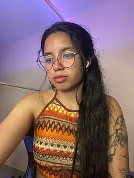 Rosita_forever_ from StripChat is inFreechat