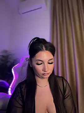 Webcam Model (babyyboomm)  is live.Free join now!