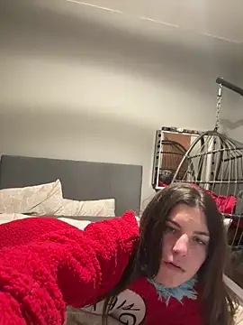 YoungCouple2007 Live Webcam on Stripchat