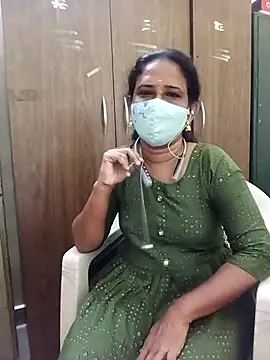 Webcam Model (tamil_Boomika)  is live.Free join now!