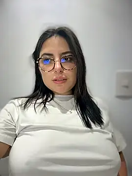 sukhakunis1 xxx live show