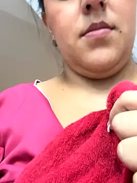 katleya_lewiis from StripChat is inFreechat