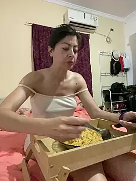 Webcam Model (aphrodite_sexy)  is live.Free join now!