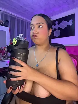 Webcam Model (Teffy__xxx)  is live.Free join now!