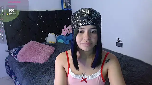 Megan_ve from StripChat