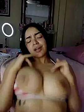 Webcam Model (Nuvi_jonhs)  is live.Free join now!