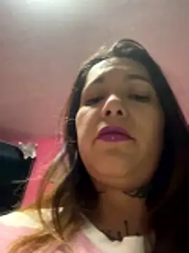 Webcam Model (emperatrixsex)  is live.Free join now!