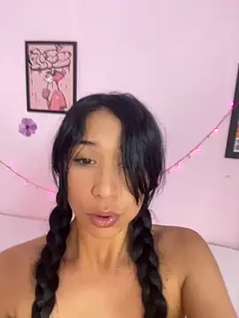 Webcam Model (sofia_cum7)  is live.Free join now!