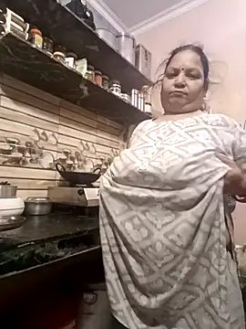 Webcam Model (Kavya_kapoor)  is live.Free join now!