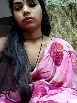 Webcam Model (Sexy-Riyanshi)  is live.Free join now!