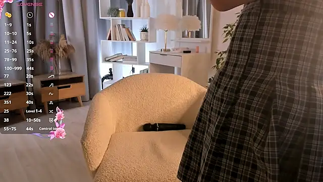  UdelaDodson chat room