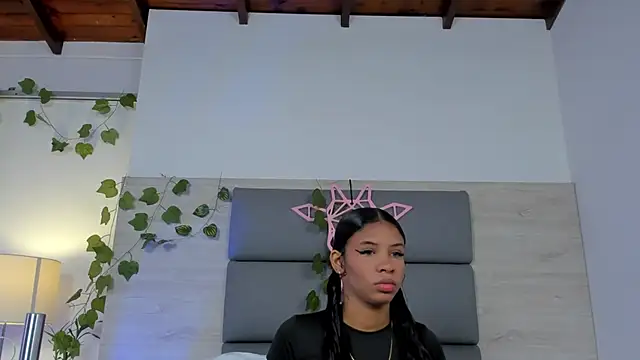 ashleyhill2 - AshleyHill2's free webcam - UK Sex Cams