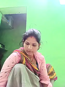 Webcam Model (Karishma_cute)  is live.Free join now!