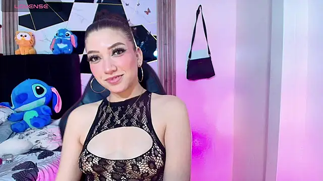 sophia_arevalo - Sophia_arevalo's free webcam - UK Sex Cams