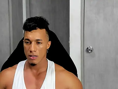 jakeviper - JakeViper's free webcam - UK Sex Cams