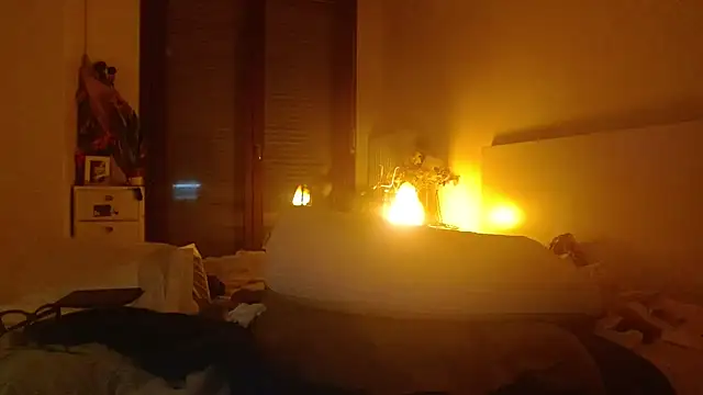 regina_5 - Regina_5's free webcam - UK Sex Cams