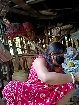 Hotty-rosni Live Webcam on Stripchat