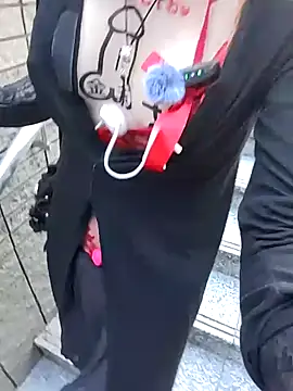 pink-mai from StripChat is Freechat