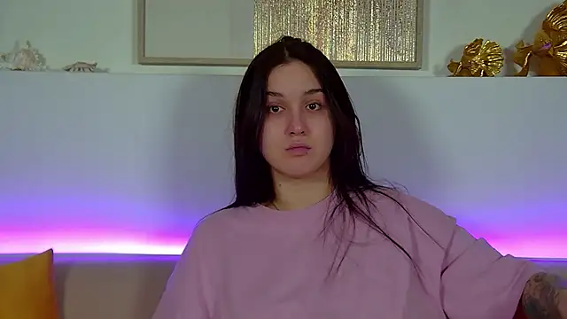 christinamilton - ChristinaMilton's free webcam - UK Sex Cams