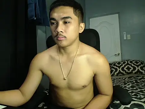 pinoyAdrianneXXX