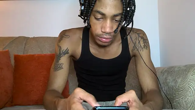 BlackBullTitus Live Webcam on {site_name}