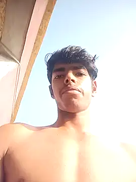 monster_33 Live Webcam on {site_name}