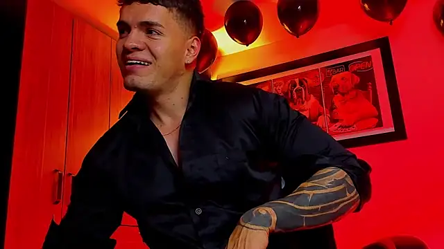 alpha_dominus_ (M young) - full naked and masturbation!!!