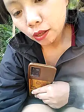 venu00 - Venu00's free webcam