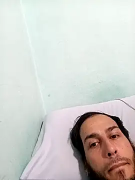 motoboy_32 - Motoboy_32's free webcam - UK Sex Cams